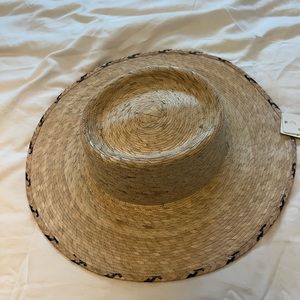 Brand new L Space straw hat